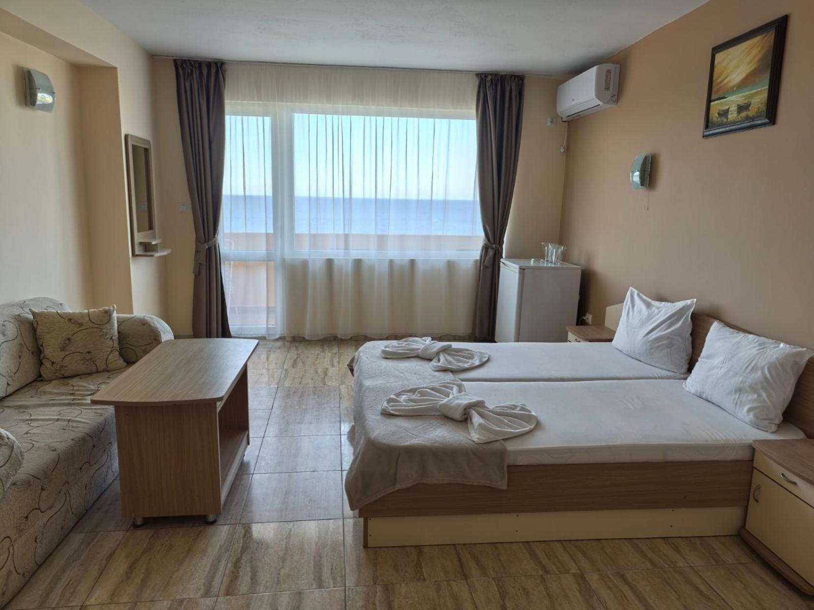 Family Hotel Alfa Vita Созополь Экстерьер фото