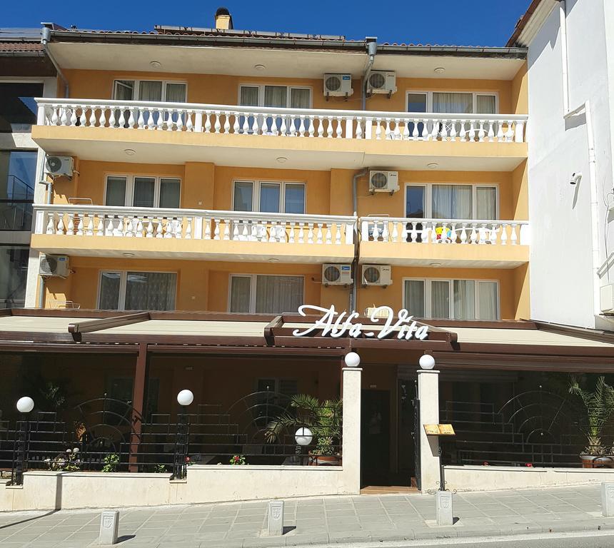 Family Hotel Alfa Vita Созополь Экстерьер фото